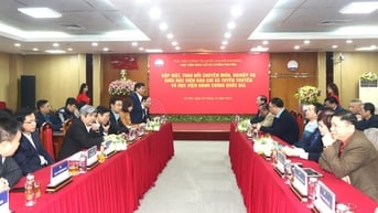 Học viện Báo chí và Tuyên truyền tiếp và làm việc với đoàn công tác Học viện Hành chính quốc gia