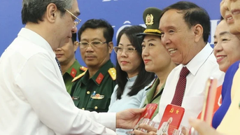 TP.HCM biểu dương 96 đảng viên tiêu biểu