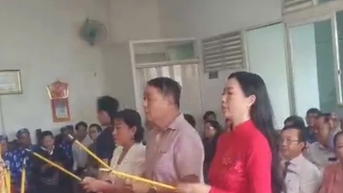 Nghệ sĩ tề tựu mừng Ngày truyền thống Sân khấu Việt Nam