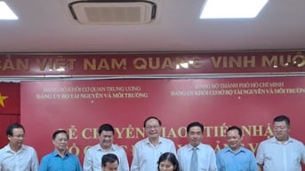 Chuyển giao 11 tổ chức cơ sở đảng, 356 đảng viên về trực thuộc Đảng bộ Bộ TN&MT