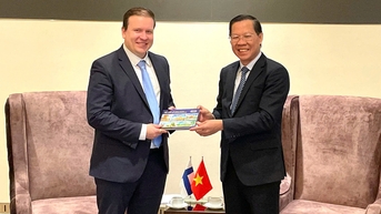 TP.HCM tìm hợp tác công tư thúc đẩy tăng trưởng xanh bền vững