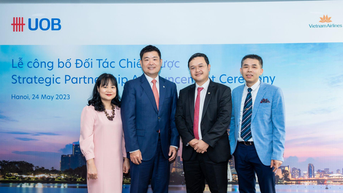 ធនាគារ UOB Vietnam និង Vietnam Airlines ក្លាយជាដៃគូយុទ្ធសាស្ត្រ