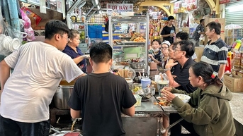 사람이 붐비는게 얼마나 맛있는데요?