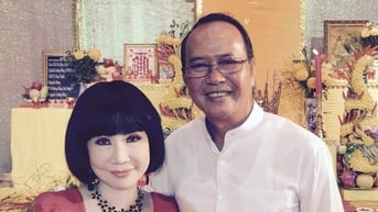 Tin tức giải trí 6-3: Thanh Điền rưng rưng nhận danh hiệu Nghệ sĩ nhân dân thay Thanh Kim Huệ