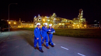 ក្រុមហ៊ុន PetroVietnam ខិតខំសម្រេចបាននូវគោលដៅនៃប្រាក់ចំណូល 1 quadrillion VND ក្នុងឆ្នាំ 2024 ដោយរក្សាបានតំណែងលេខ 1 ទាក់ទងនឹងប្រាក់ចំណេញ។