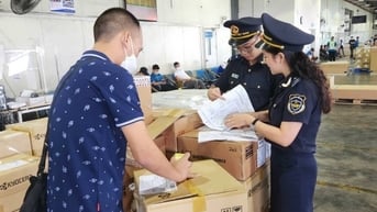 Tổng cục Hải quan: Tăng cường đấu tranh chống buôn lậu hàng giả trong những tháng cuối năm 2024