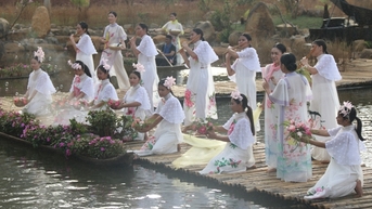 រីករាយជាមួយកម្មវិធីបង្ហាញម៉ូតពិសេសនៅម៉ាងឌិន