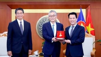 Bộ trưởng Đặng Quốc Khánh tiếp Đại sứ Nhật Bản và Chủ tịch Tập đoàn EREX