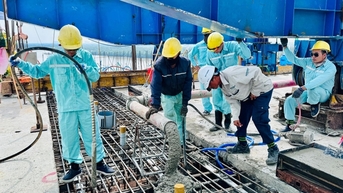 Cận cảnh hợp long hai nhịp chính cầu Nhơn Trạch