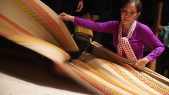 Phục dựng 'chợ chiếu ma' ở Đồng Tháp