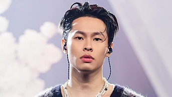 HURRYKNG: Rapper 'con nhà người ta' của GERDNANG