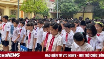សាលានៅទីក្រុងហាណូយ រក្សាភាពស្ងៀមស្ងាត់មួយនាទីសម្រាប់ជនរងគ្រោះដោយភ្លើងឆេះផ្ទះល្វែងខ្នាតតូច