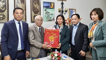 Hà Nội dành hơn 120 nghìn suất quà cho người có công