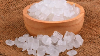 Có phải ăn đường phèn 'mát' hơn đường trắng?