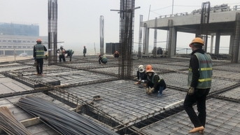 Giá quặng sắt giảm do nhu cầu phục hồi chậm