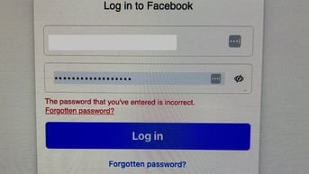 Người dùng hoang mang cảnh báo Facebook bị lỗi, Zalo gặp hiện tượng 'quá tải'