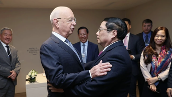 Thủ tướng gặp Người sáng lập kiêm Chủ tịch Điều hành WEF