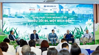 Làm gì để mục tiêu xanh hóa ngành ô tô ‘cán đích’?