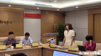 Cục Phát thanh, truyền hình và thông tin điện tử cảnh báo người dân xác thực các thông tin về mưa lũ trước khi chia sẻ