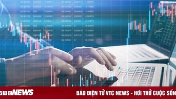 Mua 'chui' cổ phiếu, ca sĩ Khánh Phương bị phạt 245 triệu đồng
