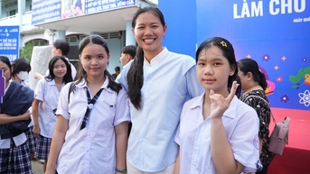 Truyền cảm hứng cho trẻ em gái tự tin theo đuổi ước mơ