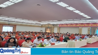 Biểu dương người có uy tín tiêu biểu trong đồng bào dân tộc thiểu số