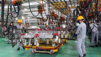 រូបភាពកំណើនសេដ្ឋកិច្ចវិជ្ជមាន ការគ្រប់គ្រងអតិផរណាល្អ។