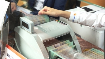 "Ông lớn" ngân hàng tăng mạnh lãi suất tiền gửi