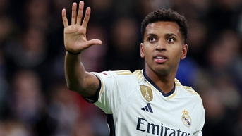 Rodrygo thể hiện phong độ kinh ngạc, Real Madrid tạo nên cuộc đua 'song mã' với Girona