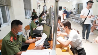 Mua bán trái phép hóa đơn là hành vi trái pháp luật, có thể bị phạt tù 7 năm