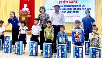 Đà Nẵng triển khai chương trình dinh dưỡng cho trẻ em hộ nghèo, hộ cận nghèo