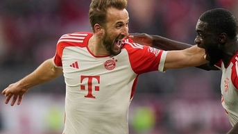 Kane trên đường phá siêu kỷ lục của Messi