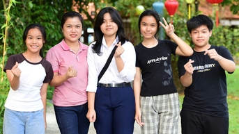 TP.HCM chào đón 231 tân SV được tiếp sức đến trường: ‘Được báo tin vẫn không dám tin là thiệt’