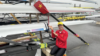 Olympic Paris 2024: Phạm Thị Huệ giành vé vào tứ kết Rowing