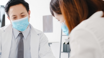 Làm thế nào nhận biết mất cân bằng nội tiết tố nữ?