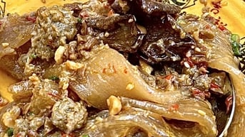 Mùa Vu lan, đến ChanChan Noodle của Ngô Thanh Vân, ăn món chay miến khoai lang
