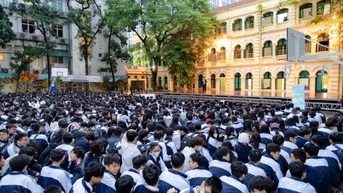 Hàng nghìn học sinh cả nước háo hức tìm hiểu cuộc thi Tiếng nói Xanh