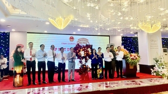 Quảng Ninh tôn vinh doanh nghiệp, doanh nhân có thành tích xuất sắc