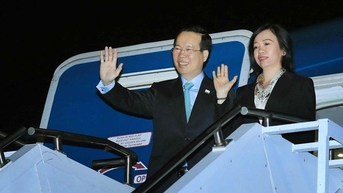 대통령, 미국 APEC 정상회의 참석 위해 순방 성공적 마무리