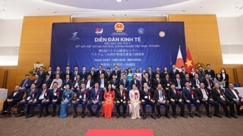 Thứ trưởng Ngoại giao Lê Thị Thu Hằng dự Diễn đàn kinh tế kiều bào lần thứ II