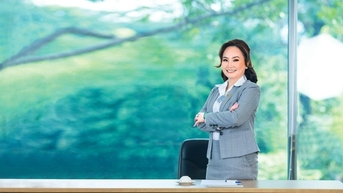 'Công chúa mía đường', con gái chủ tịch Phát Đạt bán cổ phiếu