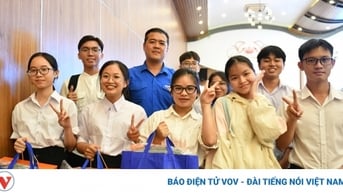 Tiếp sức đến trường cho 60 tân sinh viên Nam Trung bộ