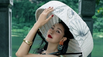 Hoa hậu Hà Kiều Anh U50 đẹp, sang 'hiếm có khó tìm'