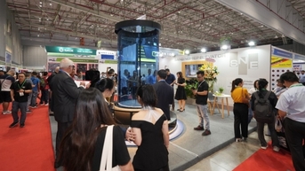 Quy tụ gần 100 doanh nghiệp tham gia giao thương