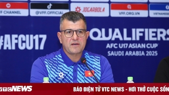 HLV ngoại của U17 Việt Nam nhận xét bất ngờ về sao mai HAGL