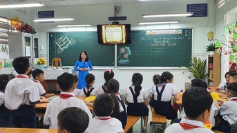 10.000 học sinh học hòa nhập thì gần 8.000 em là khuyết tật trí tuệ