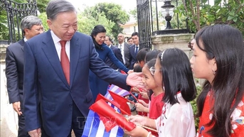 Tổng Bí thư, Chủ tịch nước Tô Lâm thăm Đại sứ quán và cộng đồng người Việt Nam tại Cuba