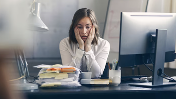 ការលើកកម្ពស់ដោយមិនដំឡើងប្រាក់ខែ