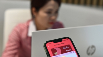 Thủ tướng Chính phủ đôn đốc Ngân hàng Nhà nước sửa Thông tư 06