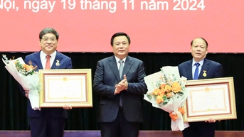 Học viện Chính trị quốc gia Hồ Chí Minh kỷ niệm 42 năm Ngày Nhà giáo Việt Nam